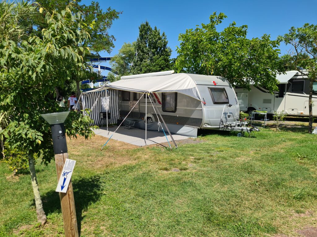 Grand espace pour caravane