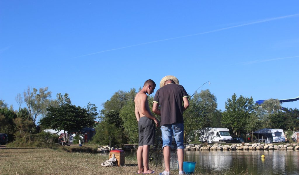 peche camping le bateau